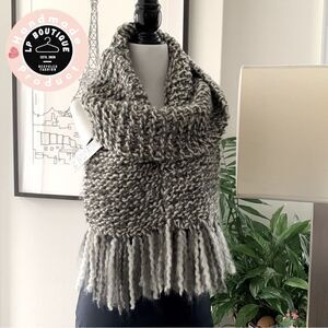 🧶Wool Blend Scarf Unisex Grey and White